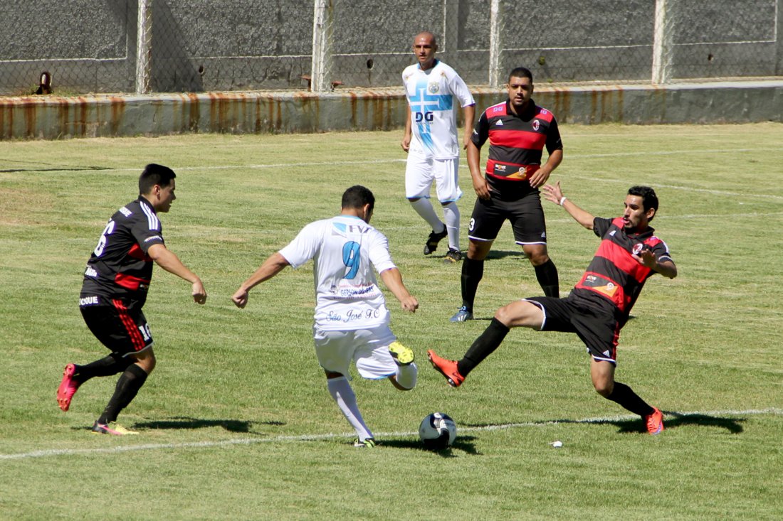 Gols marcam a 2ª rodada do Campeonato Municipal de Futebol Amador