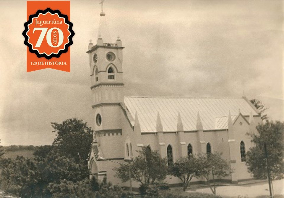 Igreja Centenria de Santa Maria: marco de fundao de Jaguarina (Acervo Casa da Memria)