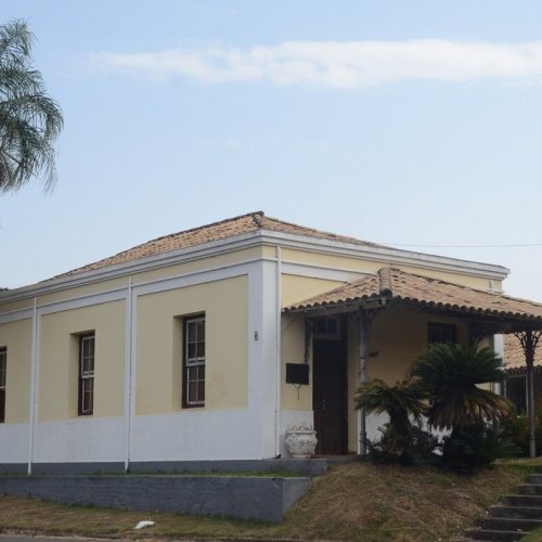 Casa do Chefe foi construda no ano de 1879 e continua preservada (Crdito: Gislaine Mathias) 