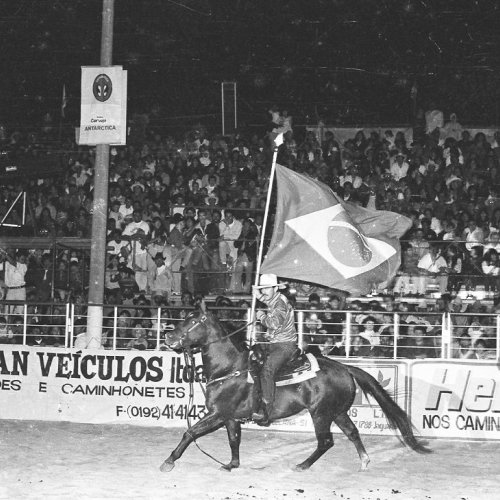 Valdomiro, idealizador da festa, durante abertura no Parque Santa Maria (Acervo Casa da Memria) 